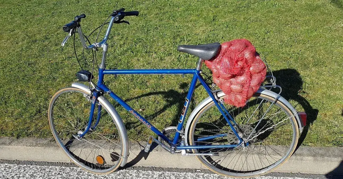 Kolo Favorit v pěkném a plně funkčním stavu