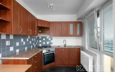 Pronájem částečně zařízeného bytu 3+kk (59 m2), ulice Vardas