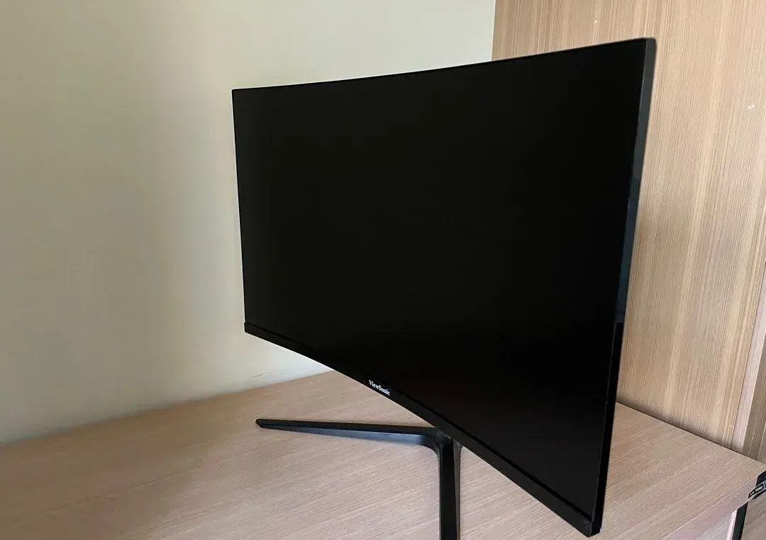 Herní prohnutý 24ˇViewSonic VX2418C Gaming,záruka