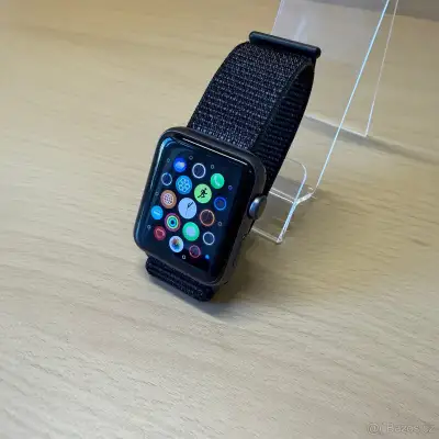 Apple Watch 3 (rok záruka)