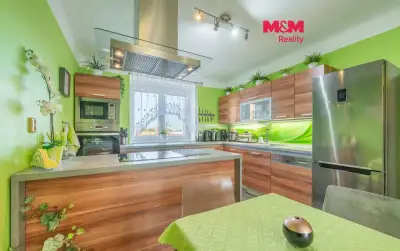 Prodej bytu 2+1, 54 m², Kladno, ul. Petrohradská