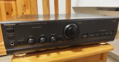 Stereo zesilovač Technics SU-V500 – STAV
