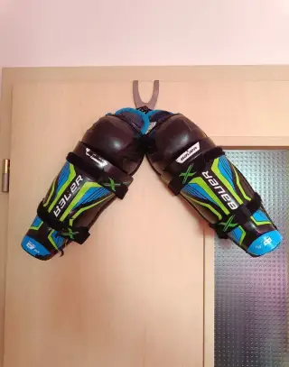 Dětské hokejové chrániče holení Bauer X 10" (25 cm)