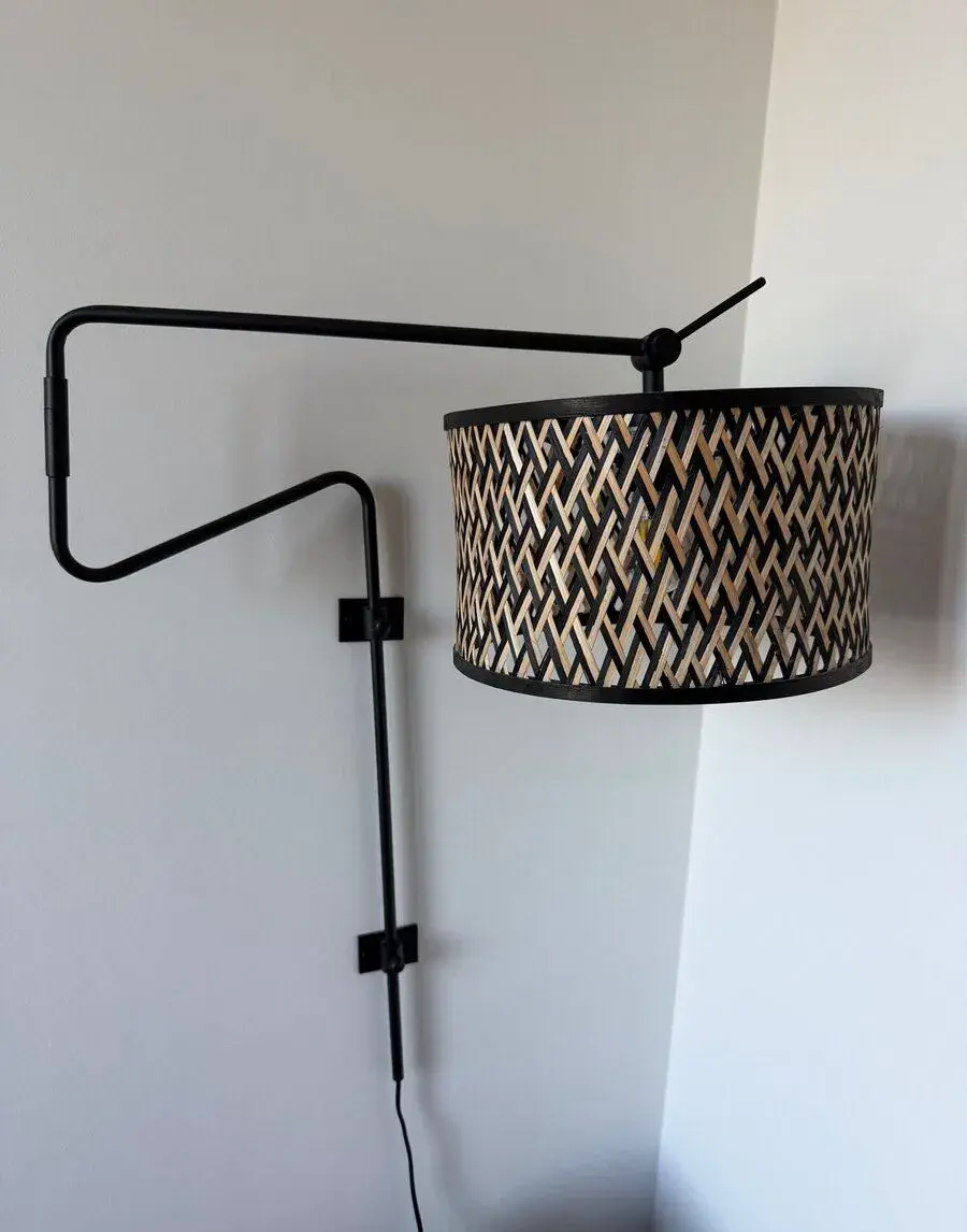 Lampa proutěná