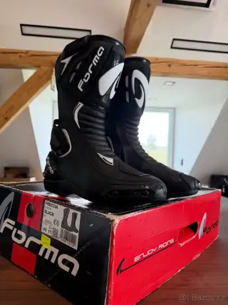 Boty Forma nové
