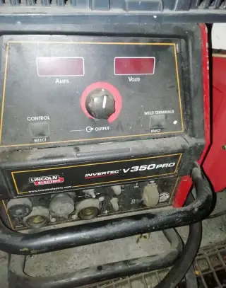 Svářečka CO2 Lincoln Eletric W 350 PRO