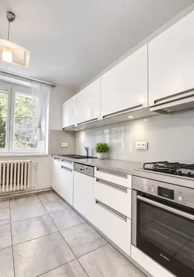 Byt 3+1, 74 m² + parkování, Hradec Králové - ul.Brandlova.