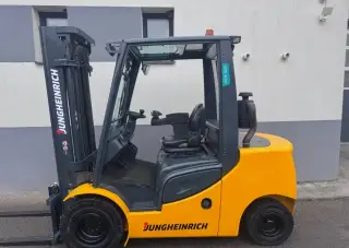 Vysokozdvižný vozík Jungheinrich diesel 3,5t