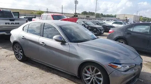 Alfa Romeo Giulia – 2018, 145 333 km