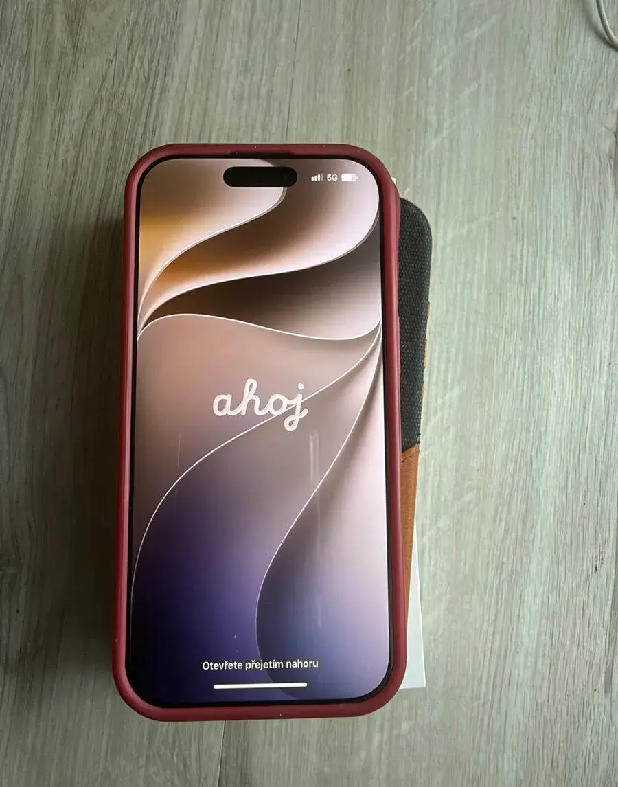 IPhone 16 pro 128 gb