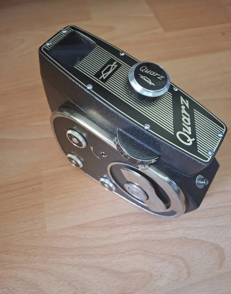 retro kamera Quarz