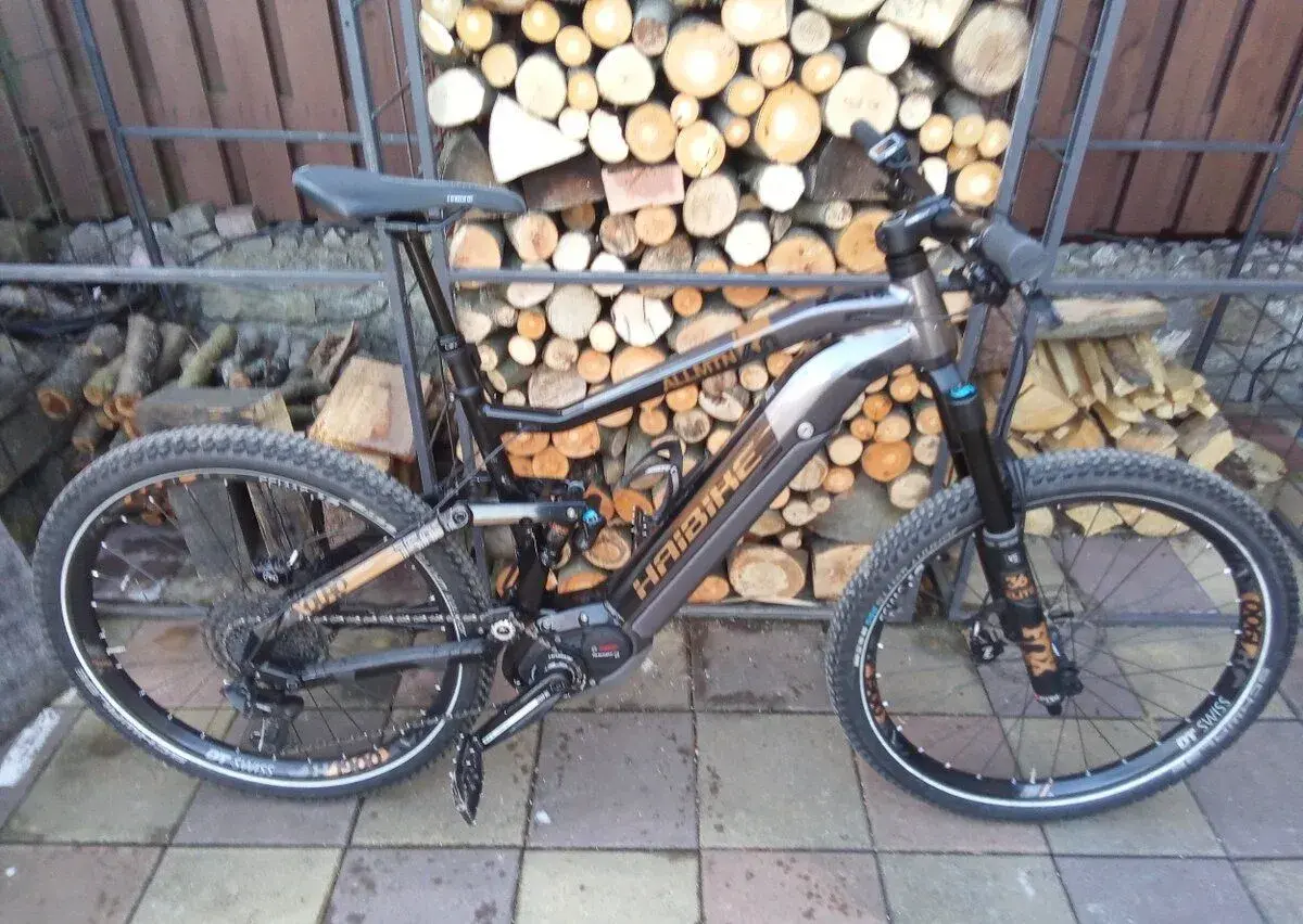 Horské celoodpružené elektrokolo HAIBIKE X DURO