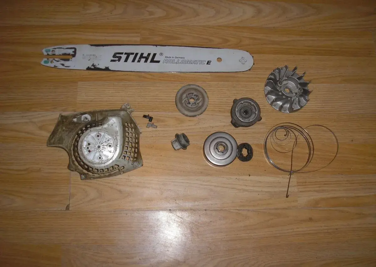 stihl díly MS 211 C-B