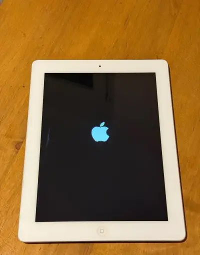 Apple iPad 2 WiFi + Cellular
