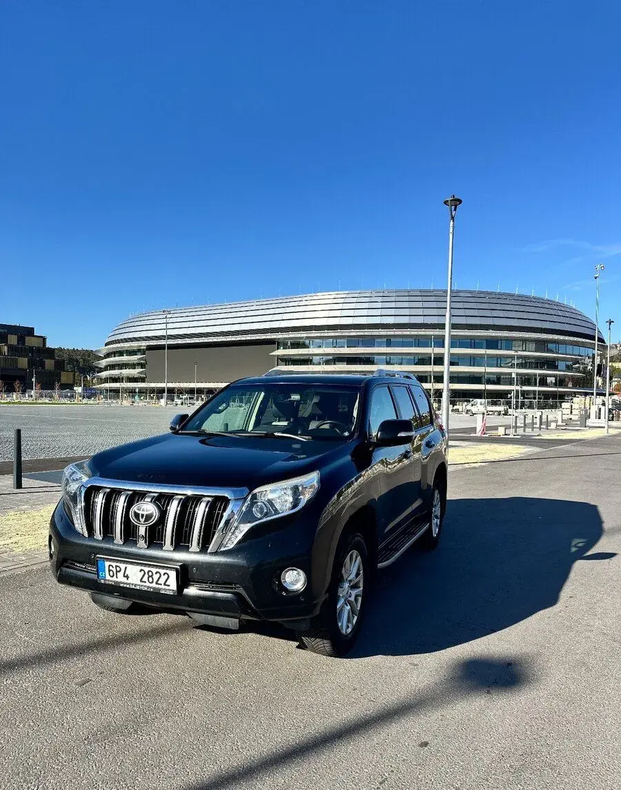Toyota Land – 2015