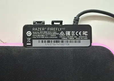 Razer Firefly V2 – herní podložka pod myš s RGB podsvícením