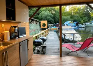 Prodej luxusního Houseboatu / Hausbotu – Císařská louka, P5