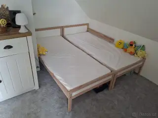 2 dětské postele ikea