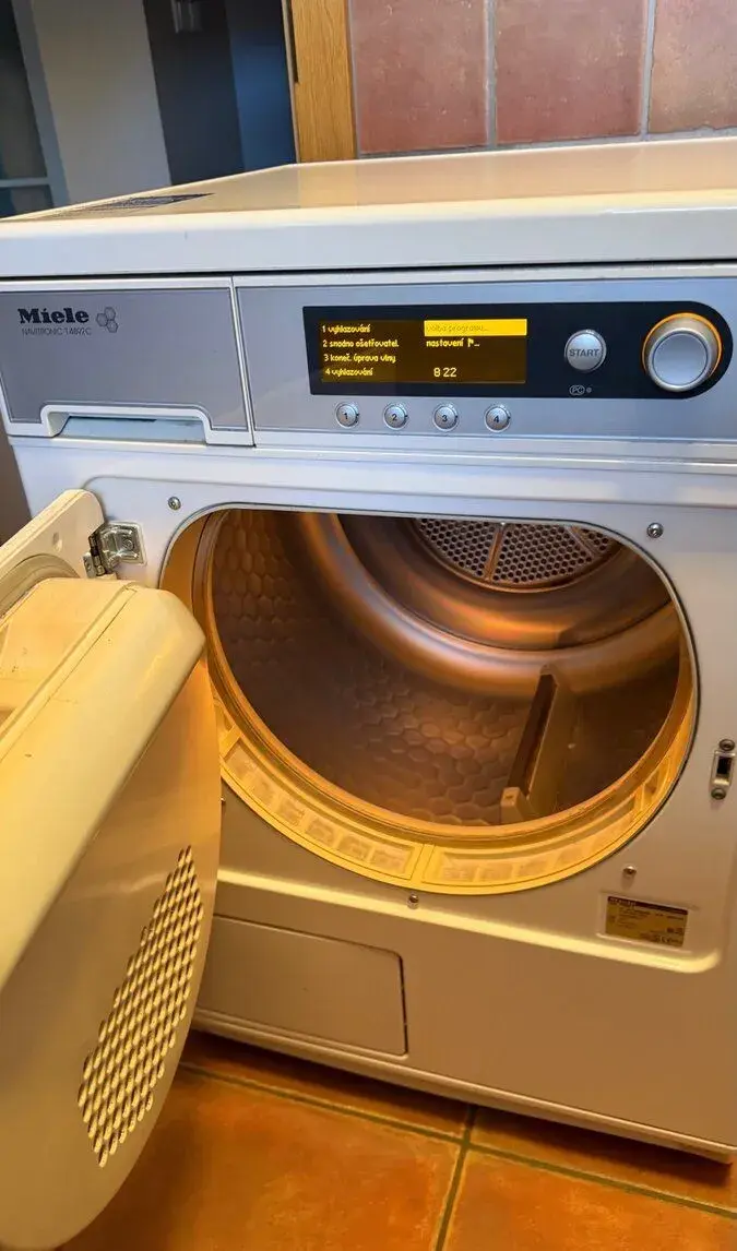 Prémiová sušička Miele Navitronic T 4892 C