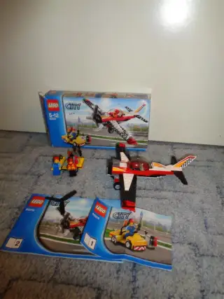 LEGO CITY 60019 - KASKADÉŘSKÉ LETADLO