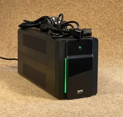 APC Back-UPS BX 2200 VA (IEC)
