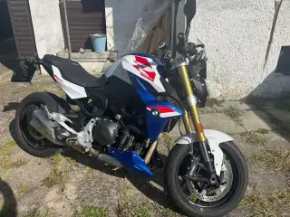 BMW F900R