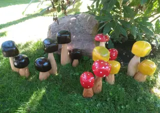 Dřevěné HOUBY dekorace na zahradu, masiv, EKO nátěre