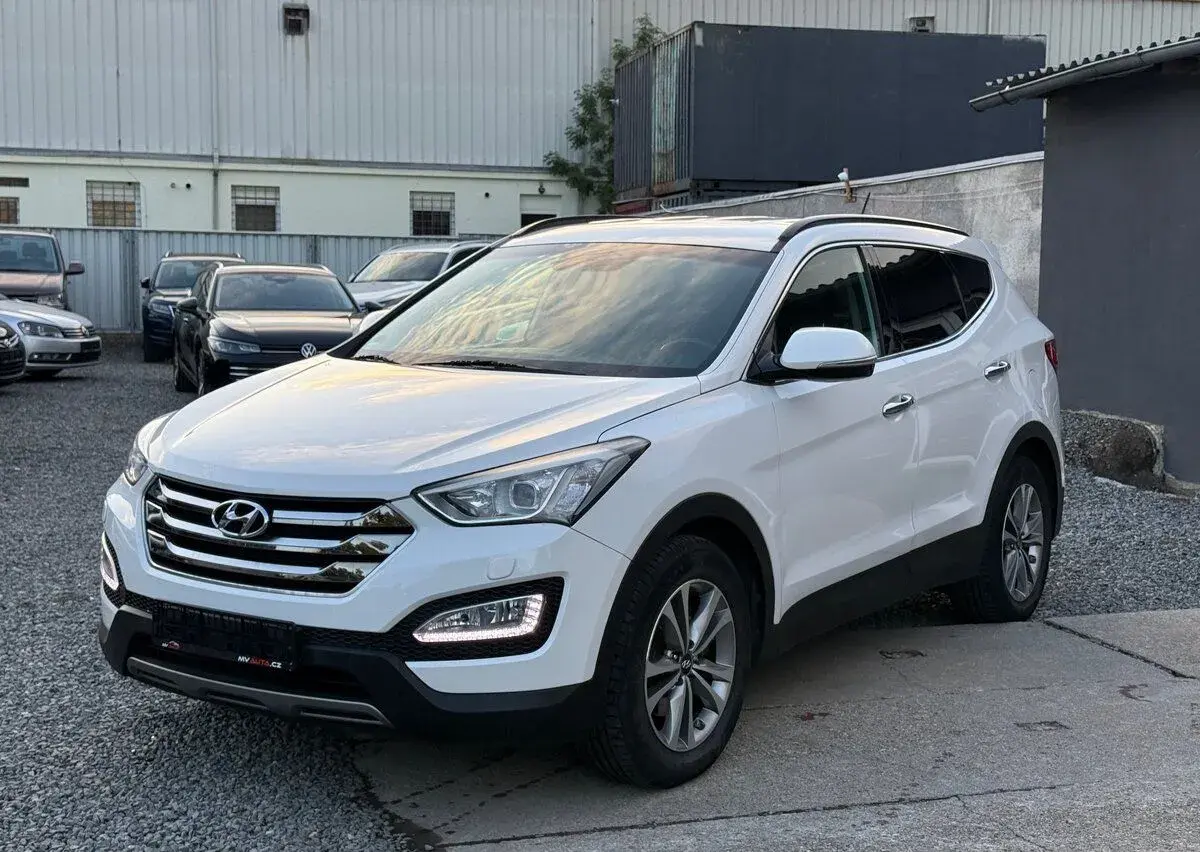 Hyundai SANTA – 2015, 169 950 km