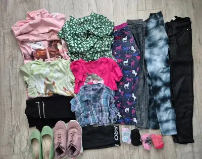 Mix dívčí podzimní oblečení vel. 140/146 - 14 kusů