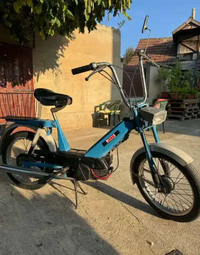 JAWA 207/300 rv. 1981