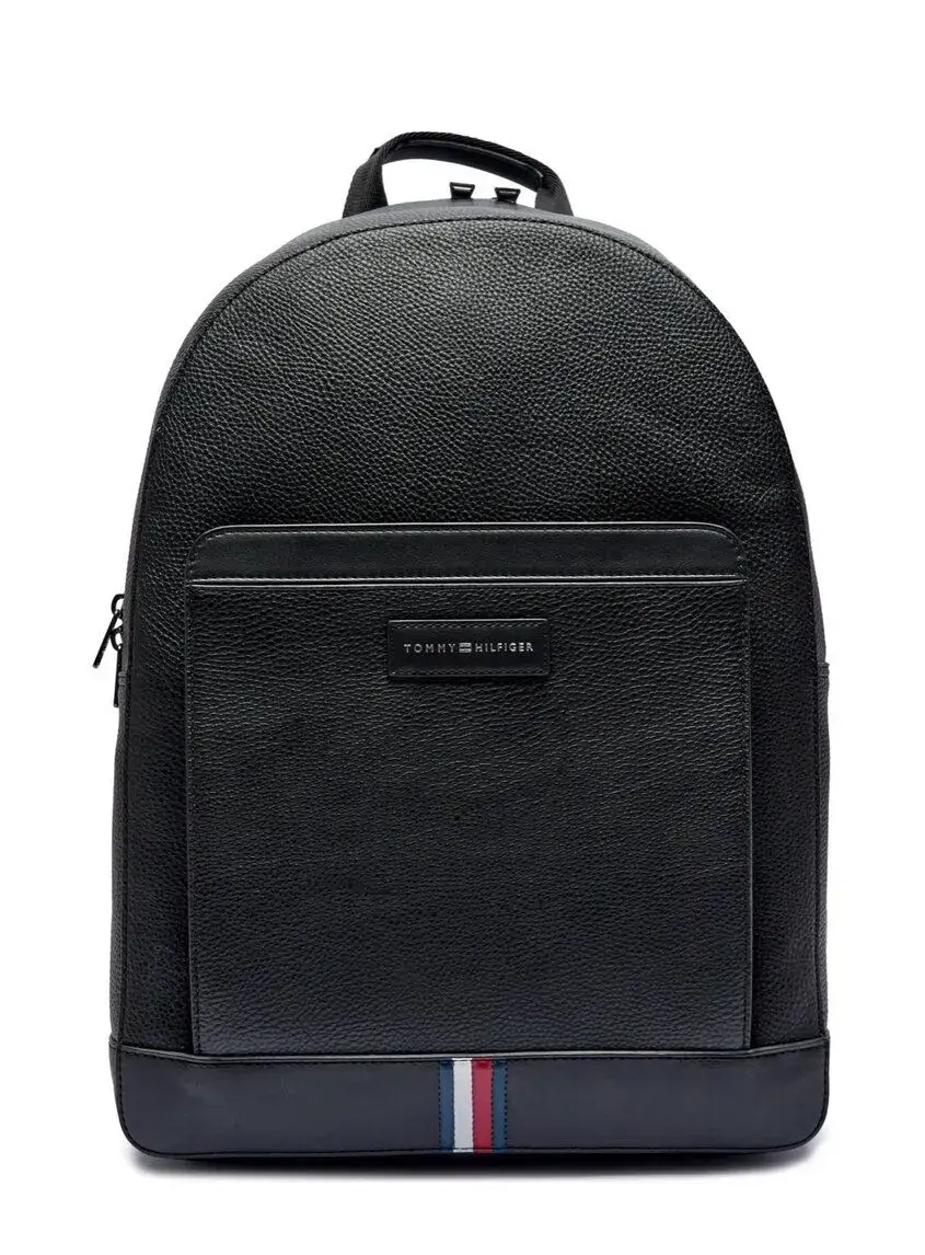 Batoh Tommy Hilfiger černý – stav nového