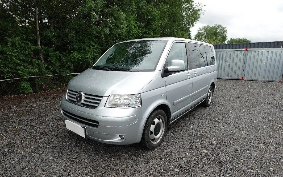 Volkswagen MULTIVAN – 2003, 208 000 km
