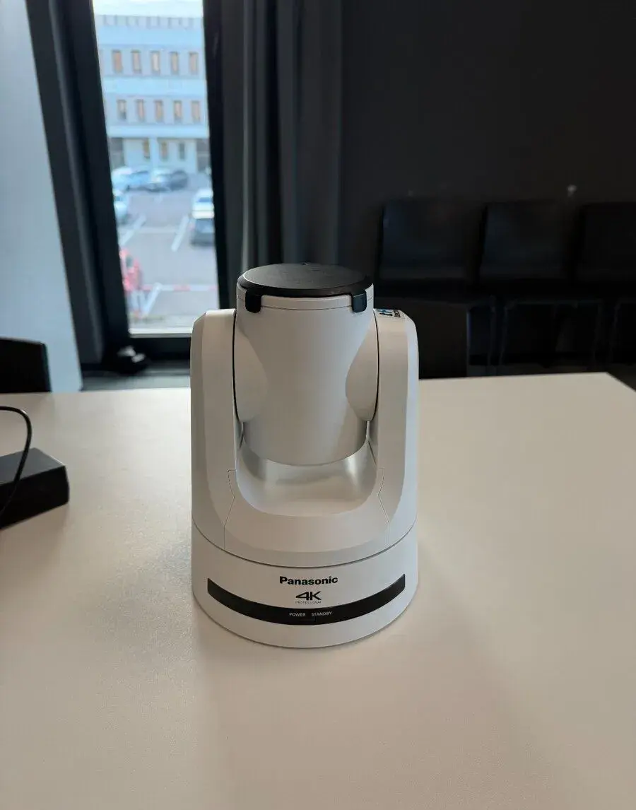 Kamery PTZ Panasonic AW-UE100WE