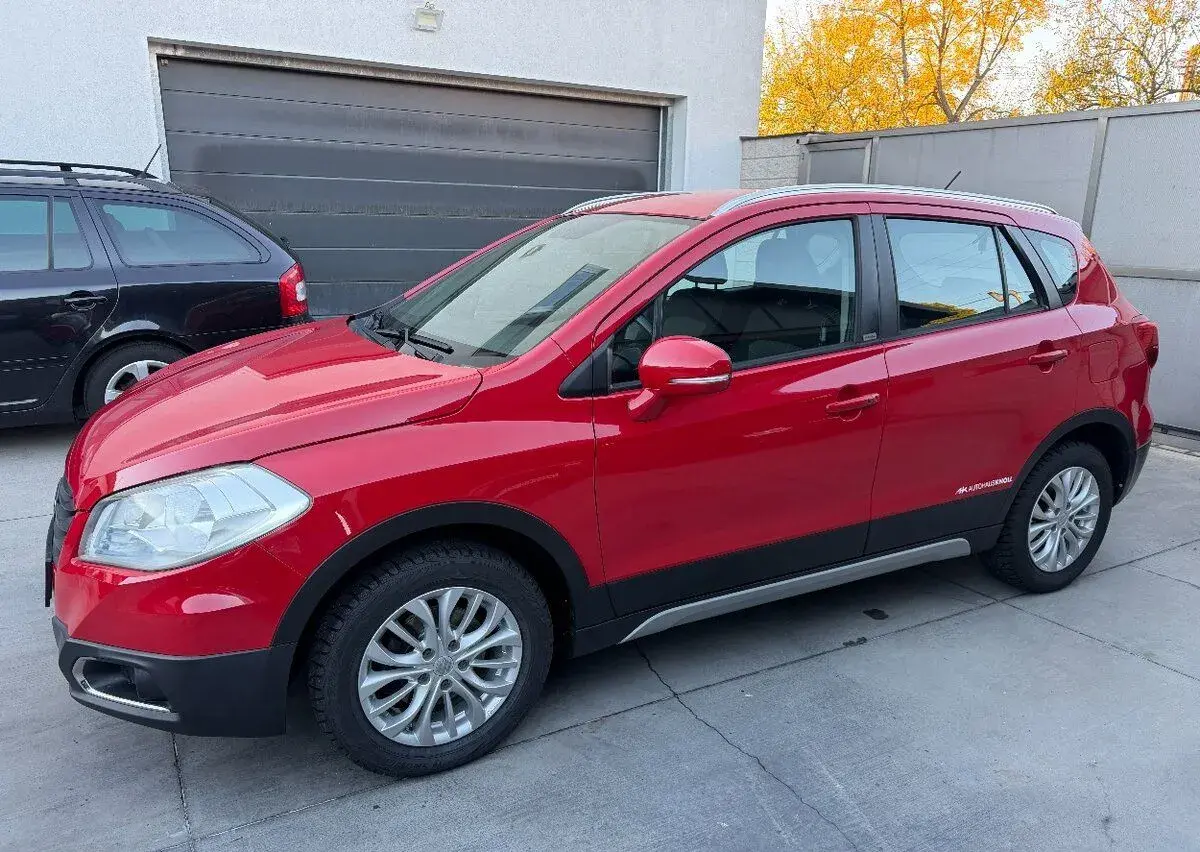 Suzuki SX4 – 2015, 479 000 km