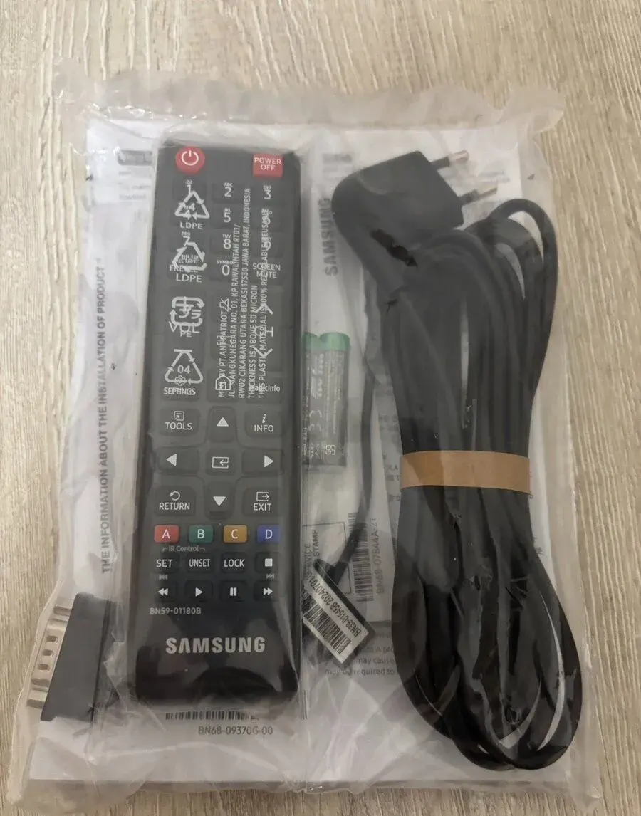 Nový originální dálkový ovladač na TV Samsung