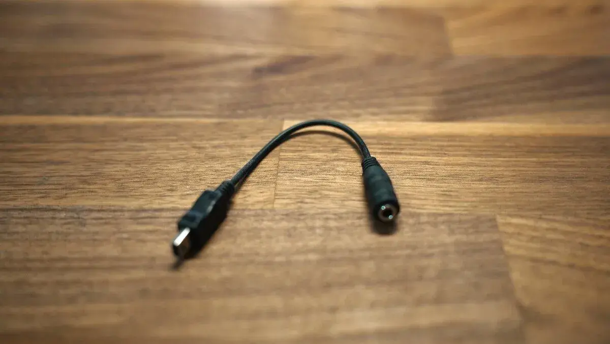 Mini USB na 3,5 mm jack adaptér (redukce pro kamery)