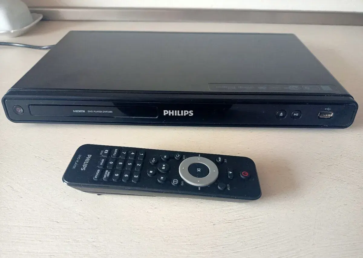 DVD / CD přehrávač Philips s DO