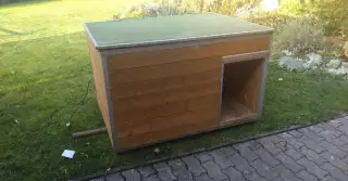 zateplená bouda pro velkého psa