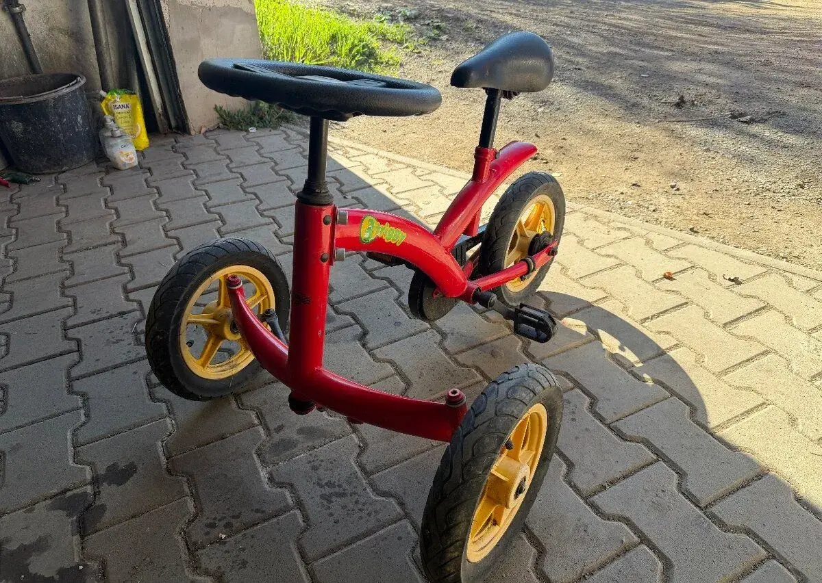 ŠLAPACÍ TROJKOLKA TRIGGY BERG