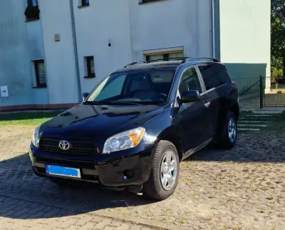 Toyota RAV4 – 2007, 100 km