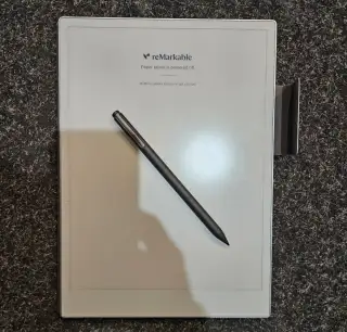 reMarkable Paper Pro 64 GB + Marker Plus + originální Book F