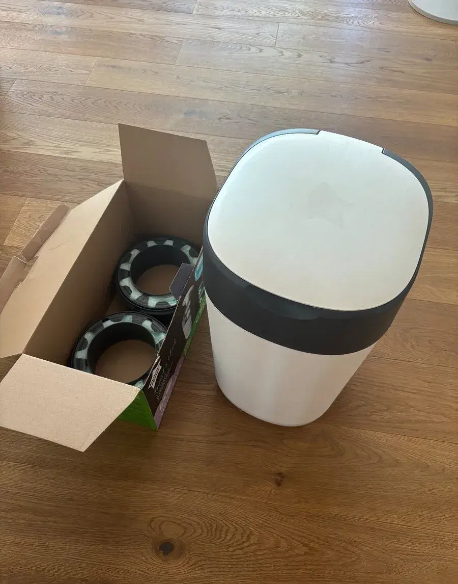 Přebalovací koš Tommee Tippee + 2 náhradní kazety