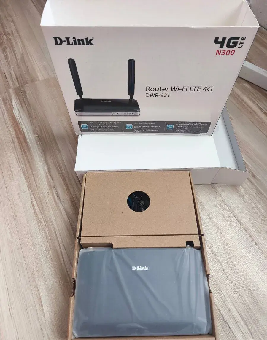 Nový 4G LTE Wi-Fi router D-Link DWR-921–nepoužitý, rozbalený