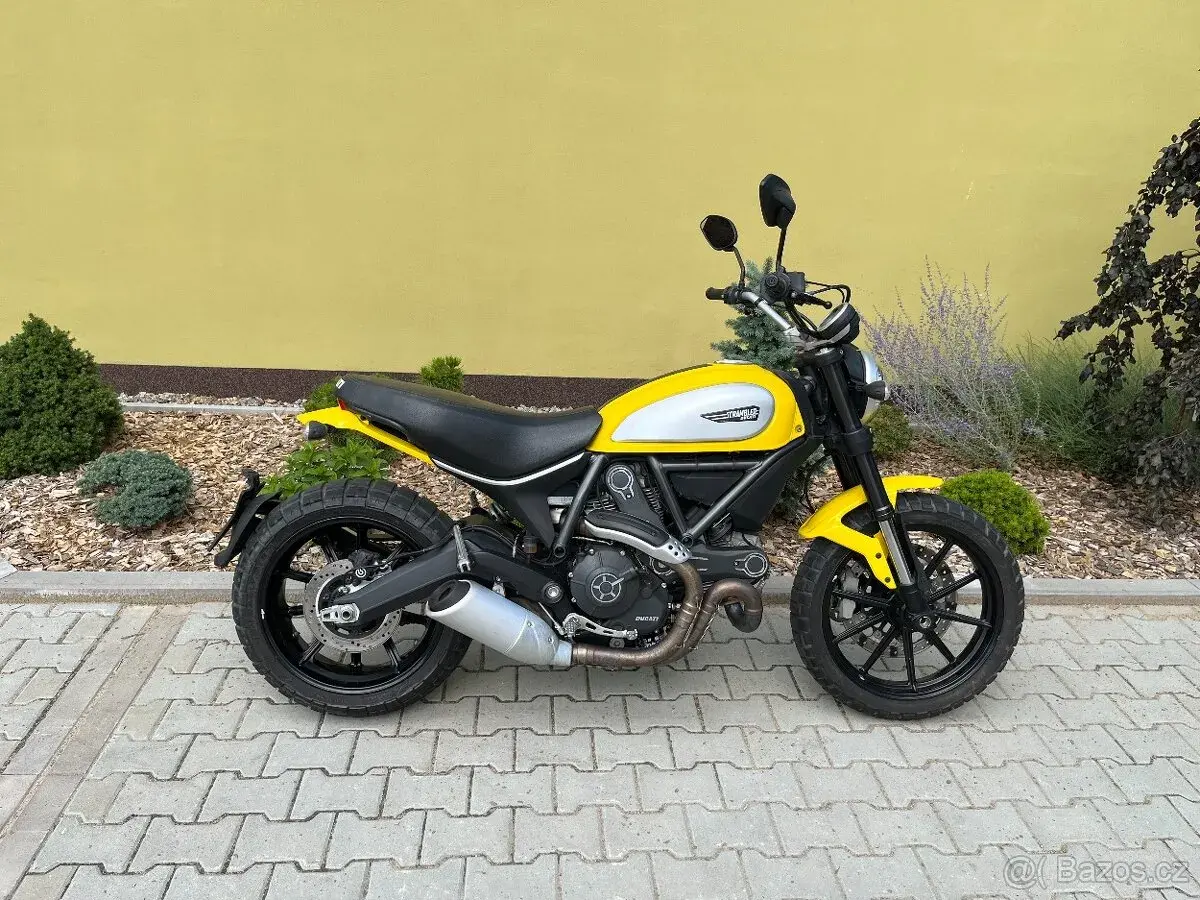 Ducati Scrambler 800 ICON