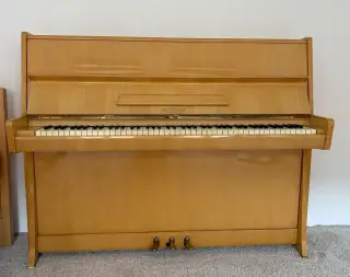 Pianino PETROF ve velmi dobrém stavu