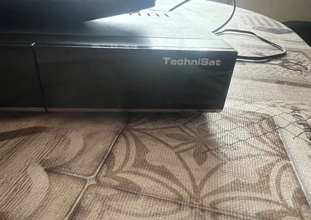 Přijímač pro TV-Skylink