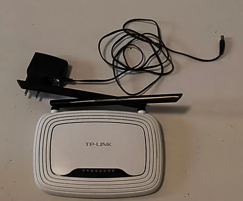 Wifi router Tp link TL-WR841N openwrt