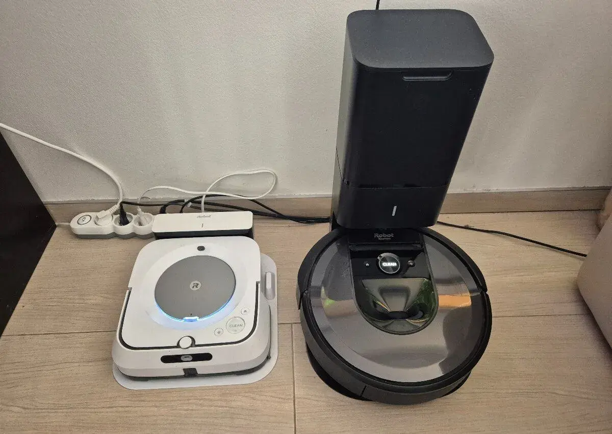 iRobot Roomba + Braava – robotické vysavače a mop
