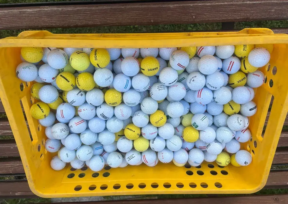 Golfové míčky