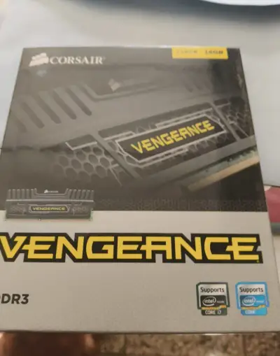 Corsair Vengeance 16GB DDR3 1600MHz CL9 – 2×8GB – NOVÉ